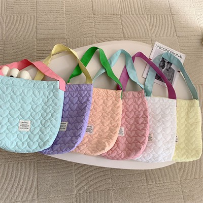 파스텔 하트퀼팅 에코백