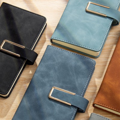 로페리아 A6 버클 가죽 수첩(0216352)