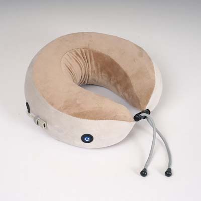 퀸나 릴렉스 목 마사지 쿠션 QN-RNC3D