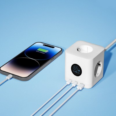 LCD 디스플레이 PD 67W 큐브형 멀티탭 MT16 고용량 4000W