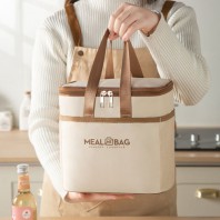 로페리아 방수 캠핑 도시락 보온 보냉가방 M(0217130)