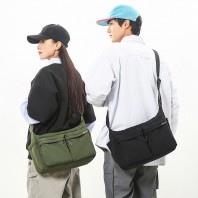 포켓리 멀티 포켓 숄더 크로스백 가방