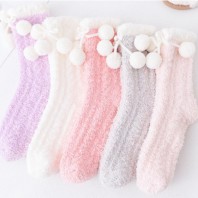 로페리아 폼폼리본 산호 플리스 여성 수면양말(0216606)