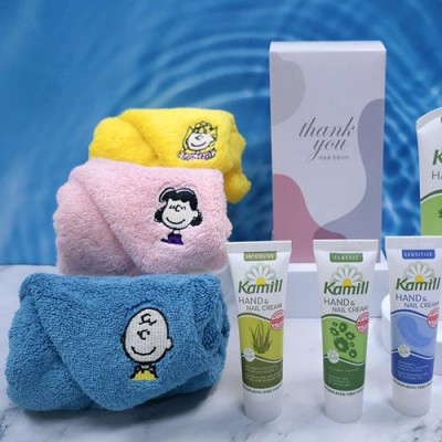 송월 타올 스누피 수건 + 카밀 핸드크림 선물세트, 여행용 타올선물 사은품 텀블러 독일 클래식 로션 화장품 타월 세트 답례품