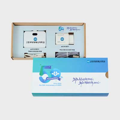 모스니에 굿즈키트 도킹보조배터리 10000mAh